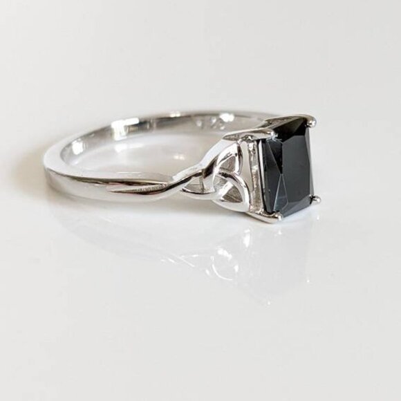 Sterling Silver Black Onyx Celtic Ring, Sterling Silver Women Ring, Love Friends - Picture 5 of 9